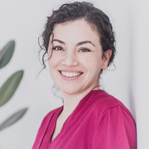 Cindy Méndez Pendavis - Dardané González - Terapeuta en MTC y socia fundadora de Instituto Meridians