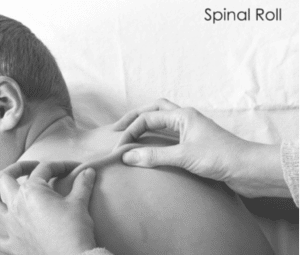 pellizcar espalda - Tuina infantil © Robin Ray Green.
